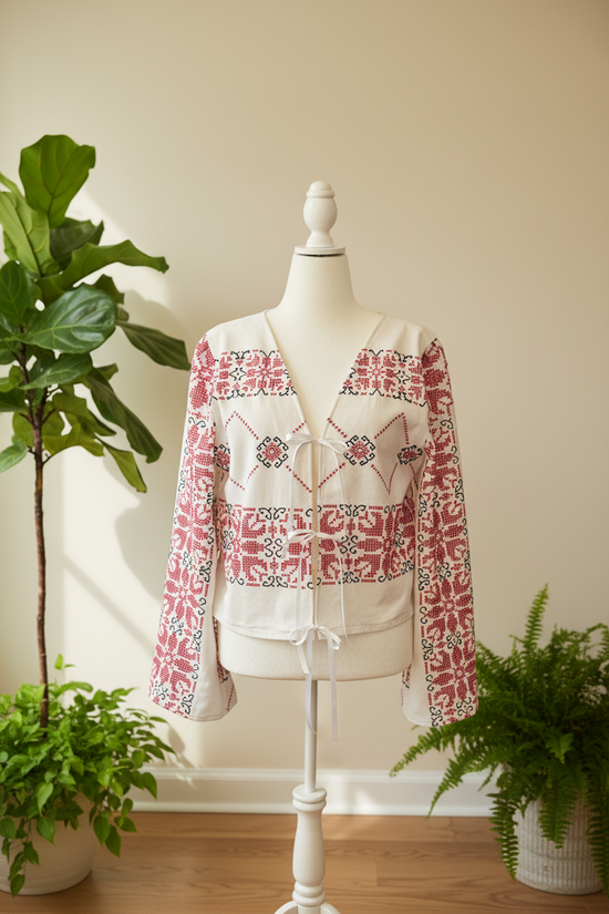 Long sleeve vintage top with red and black stitches